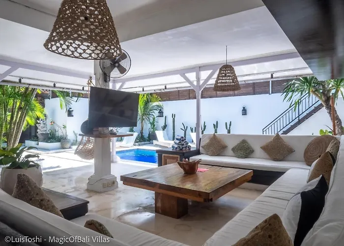Ocean Luxury - *